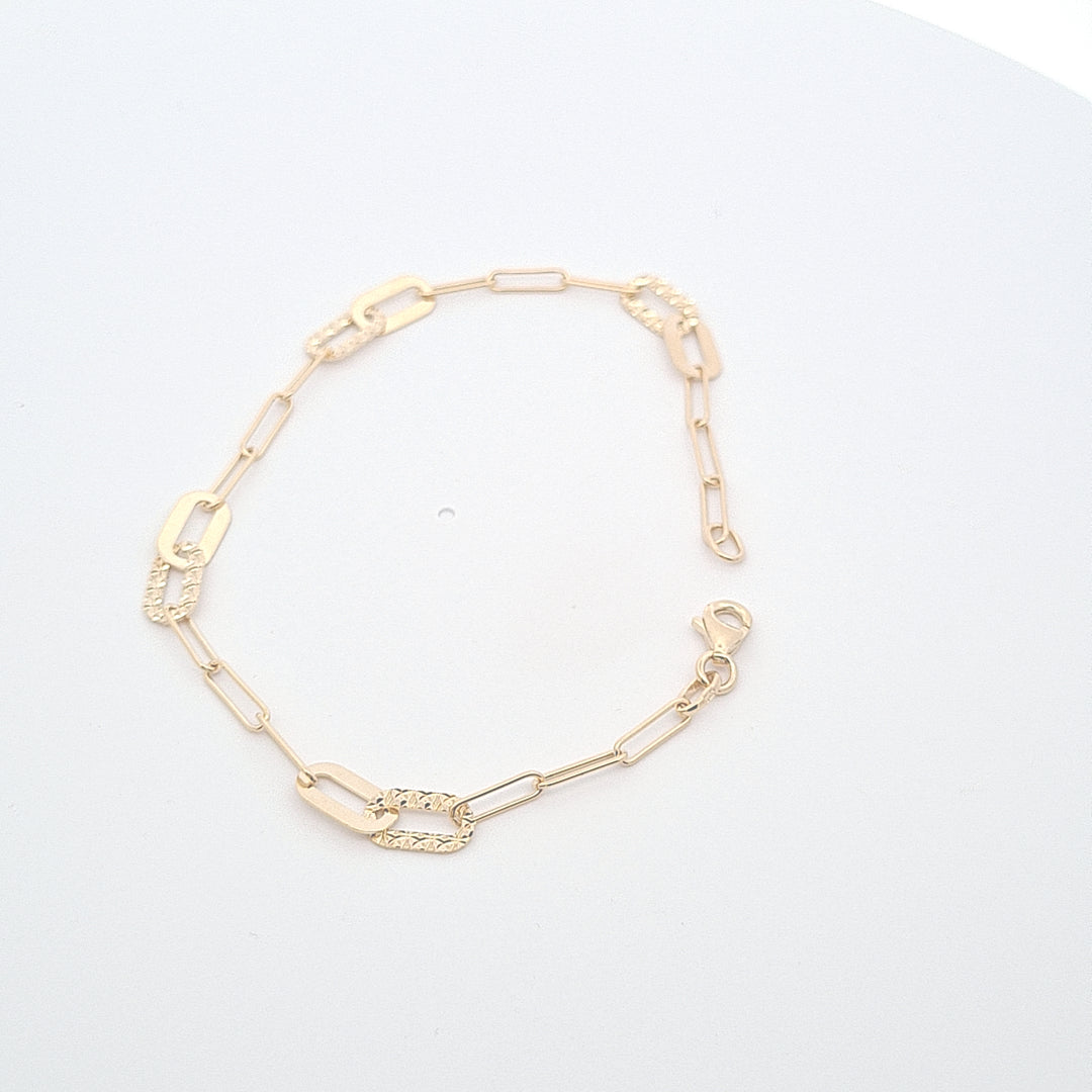 Gold Paperlink ladies bracelet 36637 - Armin Lowe Jewellers