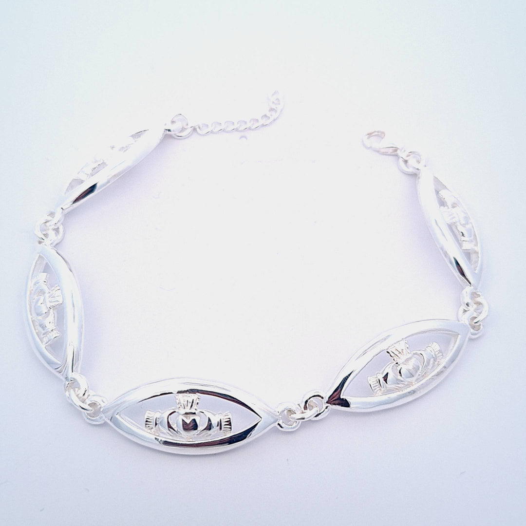 Ladies Claddagh bracelet 36875 - Armin Lowe Jewellers