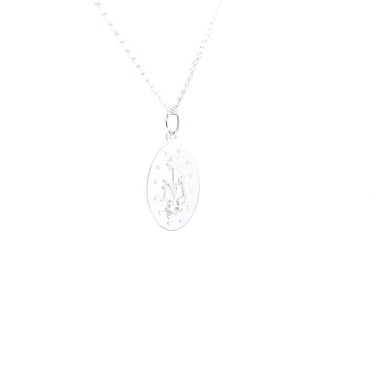 Small Miraculous medal 37483 - Armin Lowe Jewellers