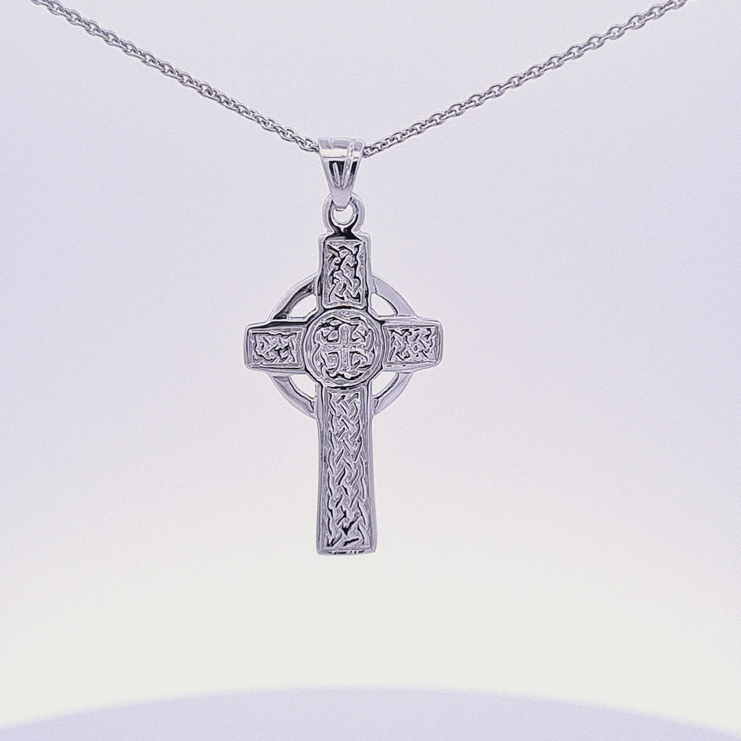 Celtic cross + chain - medium 36219