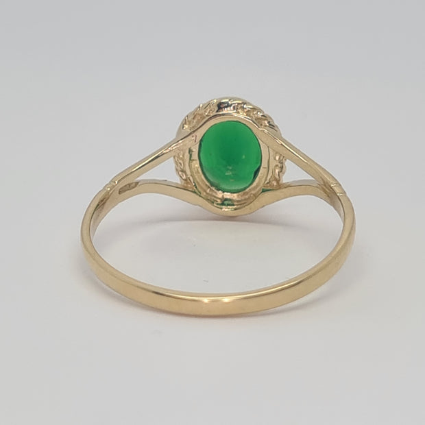 9ct gold  ladies Emerald Green CZ ring 35459